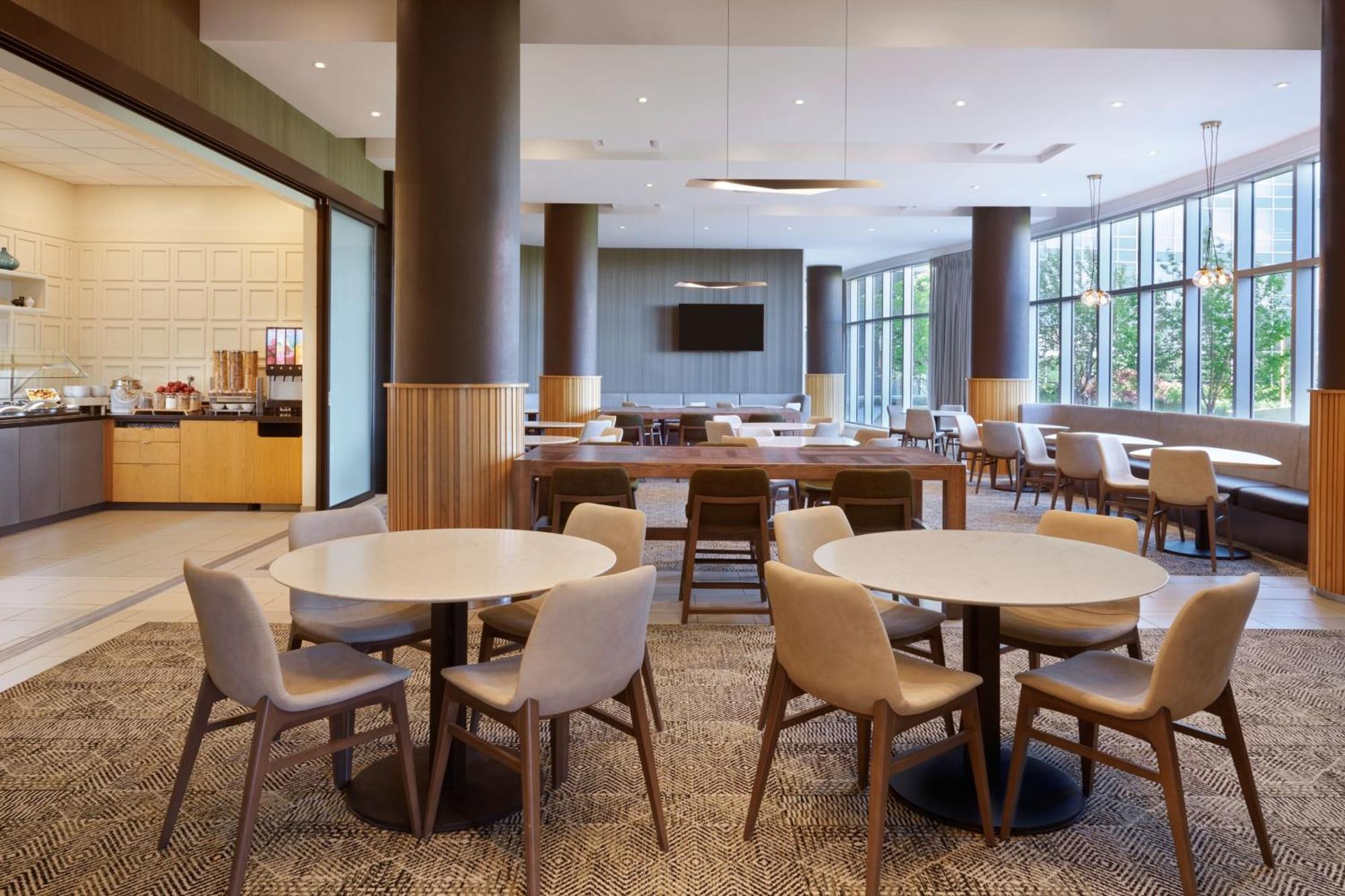 Residence Inn By Marriott Calgary Airport Zewnętrze zdjęcie